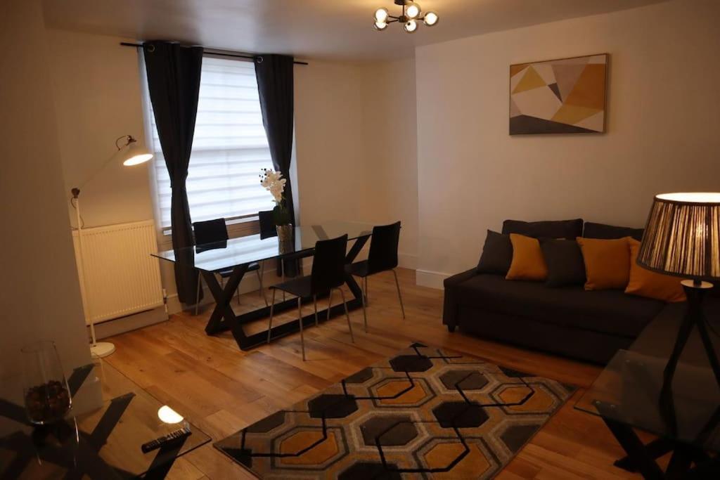 Apartament The Basement Londyn Zewnętrze zdjęcie