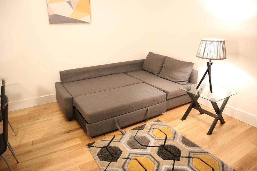 Apartament The Basement Londyn Zewnętrze zdjęcie