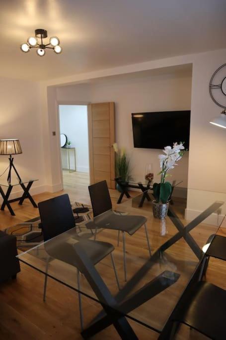 Apartament The Basement Londyn Zewnętrze zdjęcie